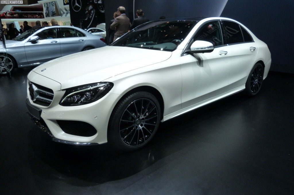 Mercedes C-Klasse W205: Lederpflege, Lederfarbe und Lederreparatur – Werterhalt sichern - Ledertechnik-Shop